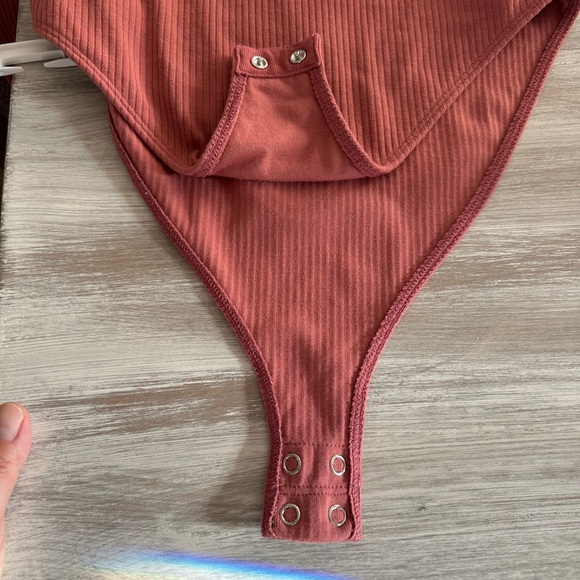 Women’s Body suit size Small Old Navy - Picture 4 of 5